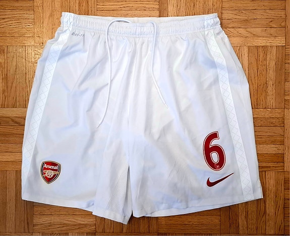 2014 Arsenal authentic Nike jalkapallo shortsit #6