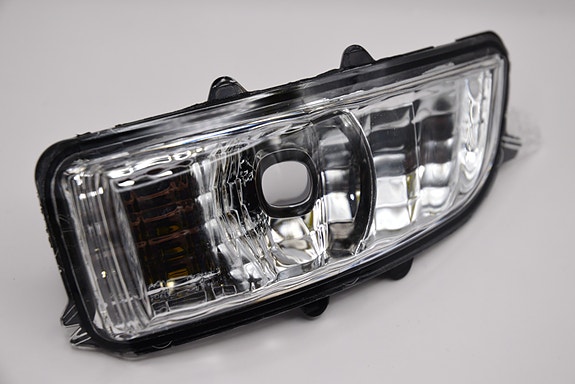 UUSI sivupeilin vilkunlasi (Vasen) – Volvo S60, V70, S80