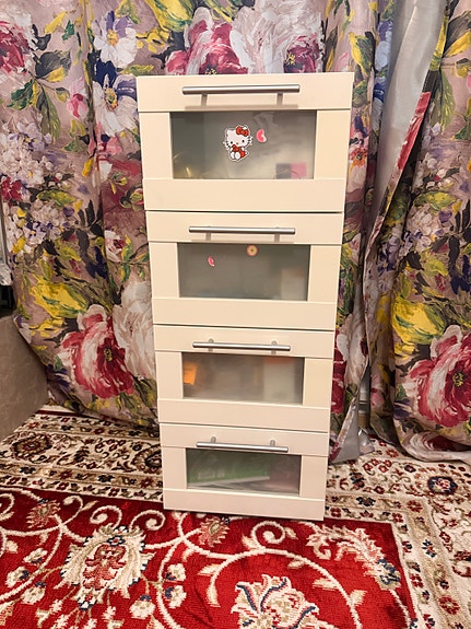 White 4-Drawer Storage Cabinet with Frosted Glass - Modern Design