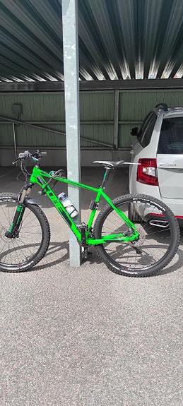 Maastopyörä Cube XL runko / rengaskoko 29