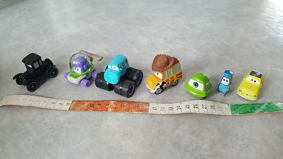 Pixar Autot