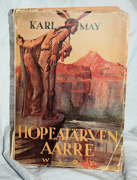 Karl May HOPEAJÄRVEN AARRE (WSOY 1.p 1942)