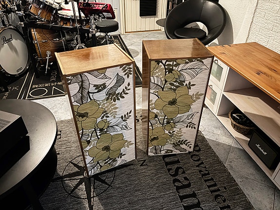 Vintage DIY kaiuttimet Vallila- kuosilla