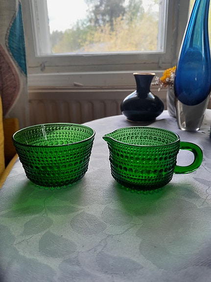 Nuutajärvi, Kastehelmi kermakko ja sokerikulho