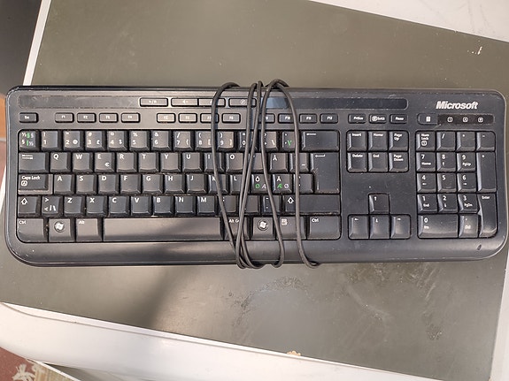 Microsoft wired keyboard 600