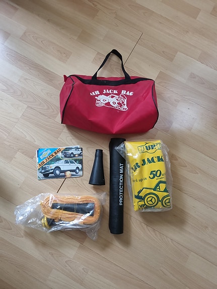 Air jack bag/ilmatyynytunkki