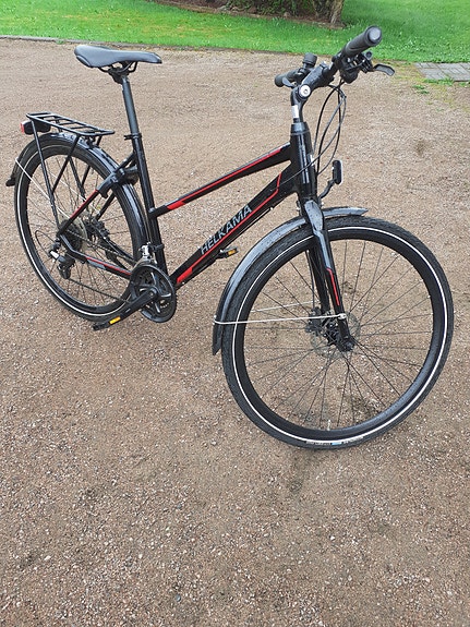 Helkama naisten hybridipyörä 50 cm 28"
