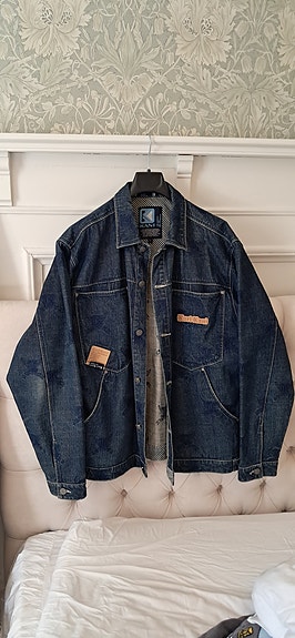 Product image 1 of 10