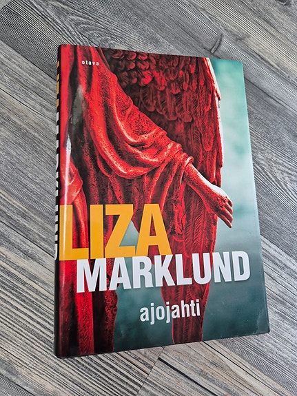 Liza Marklund, Ajojahti