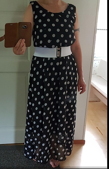 Musta polka dot mekko M