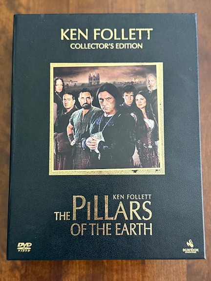 Ken Follett Taivaan pilarit Collector’s Edition DVD-boksi