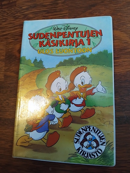 Sudenpentujen käsikirja 1 - Ulos luontoon m