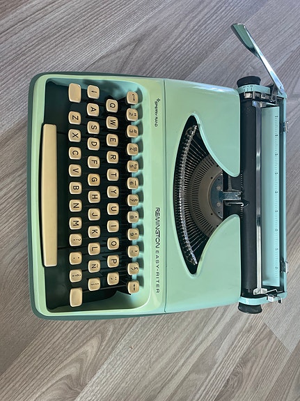 Remington Easy-Riter kirjoituskone vaaleanvihreä