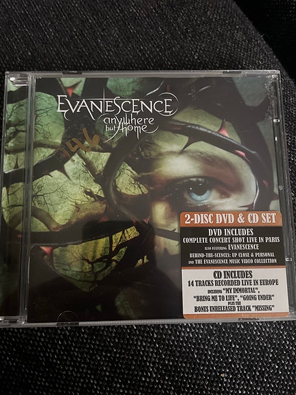 Evanescence – Anywhere But Home 2-disc DVD + CD