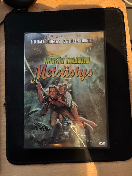 Michael Douglas: "Vihreän timantin metsästys", DVD-elokuva