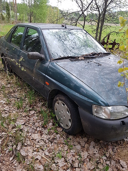 Ford Escort MK6