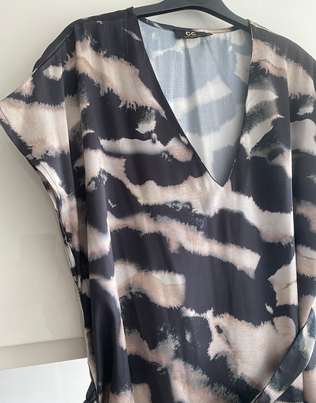Product image 3 of 12