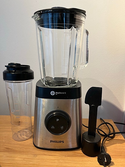 Philips Problend 6 tehosekoitin lasikannulla ja pullolla