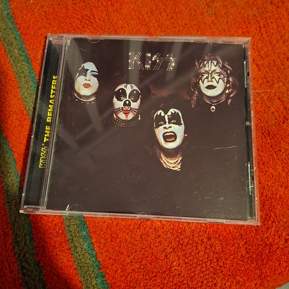 KISS CD