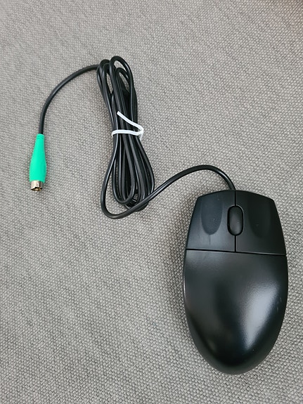 2kpl Logitech M-SBF90 kolmen painikkeen PS2 optinen hiiri