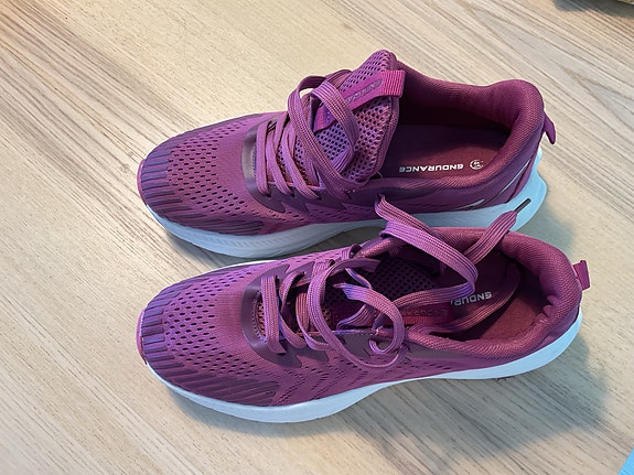 Endurance juoksukengät koko 41
