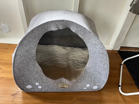 Lemmikin peti Huopa iglu