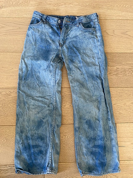 H&m 146 leveälahkeiset kulutetut farkut