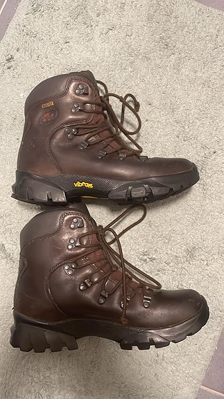 Merrell Goretex vaelluskengät