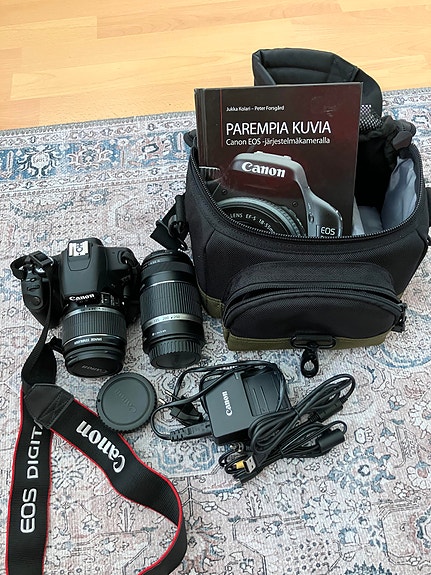 Canon  EOS 500d järjestelmäkamera ja objektiivit