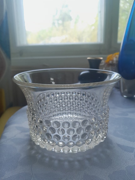 Saara Hopea, Näppyläkulho