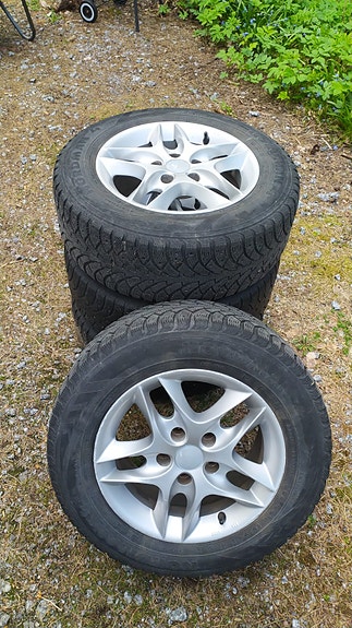 renkaat 205, 65- r15