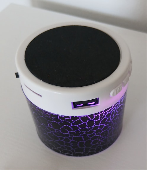 Bluetooth kaiutin