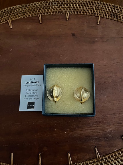 Kalevala Lumikukka korvakorut