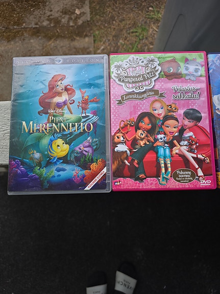 Lasten Disney-DVD:t – Pieni merenneito, Prinsessa, Nalle Koda ja Tuhkimo