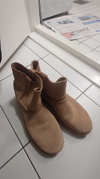 UGG nilkkurit koko 38 beige