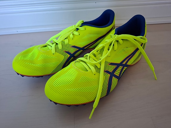 Piikkarit Asics Hyper MD 40.5