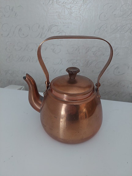 Pieni kupari kahvipannu
