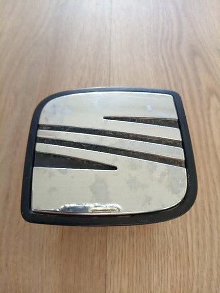Seat Leon takaluukun kahva mikrokytkimellä