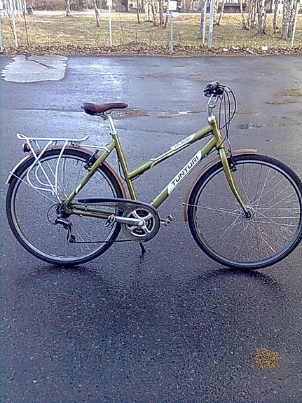 Polkupyörä Tunturi TR 300 24-vaiht.hybrid 28"