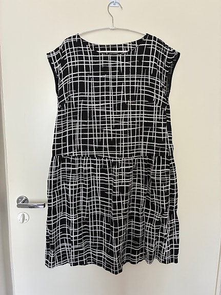 Marimekko pellavamekko koko 36