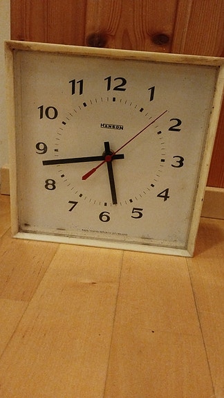 Retro seinäkello