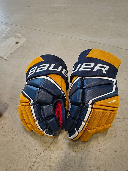 Bauer Vapor 3X jääkiekkohanskat 14"