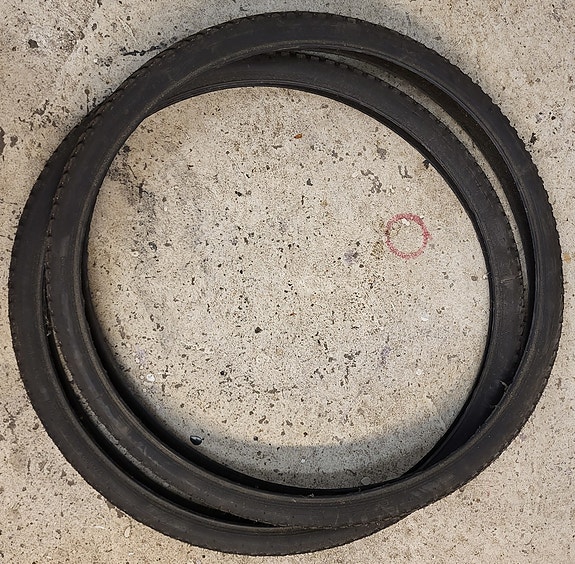 28" nastarenkaat polkupyörään