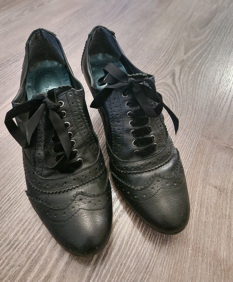 Bullboxer korkokengät 38