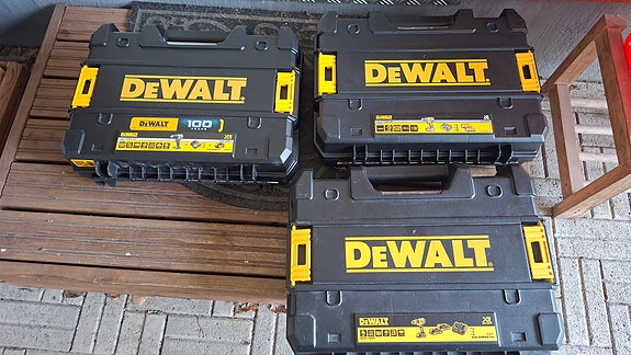 DeWalt TSTAK porakonesalkkuja