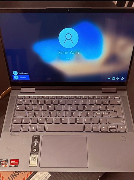 Lenovo Yoga 7 kannettava tietokone harmaa
