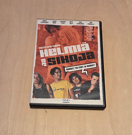 Helmiä ja sikoja
