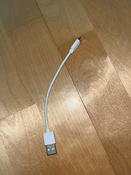 Micro usb laturi