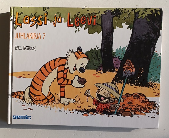 Bill Watterson: Lassi ja Leevi juhlakirja 7