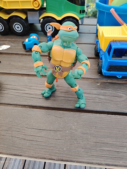 Myynti Tarjoa Teenage Mutant Ninja Turtles Michelangelo -toimintafiguuri